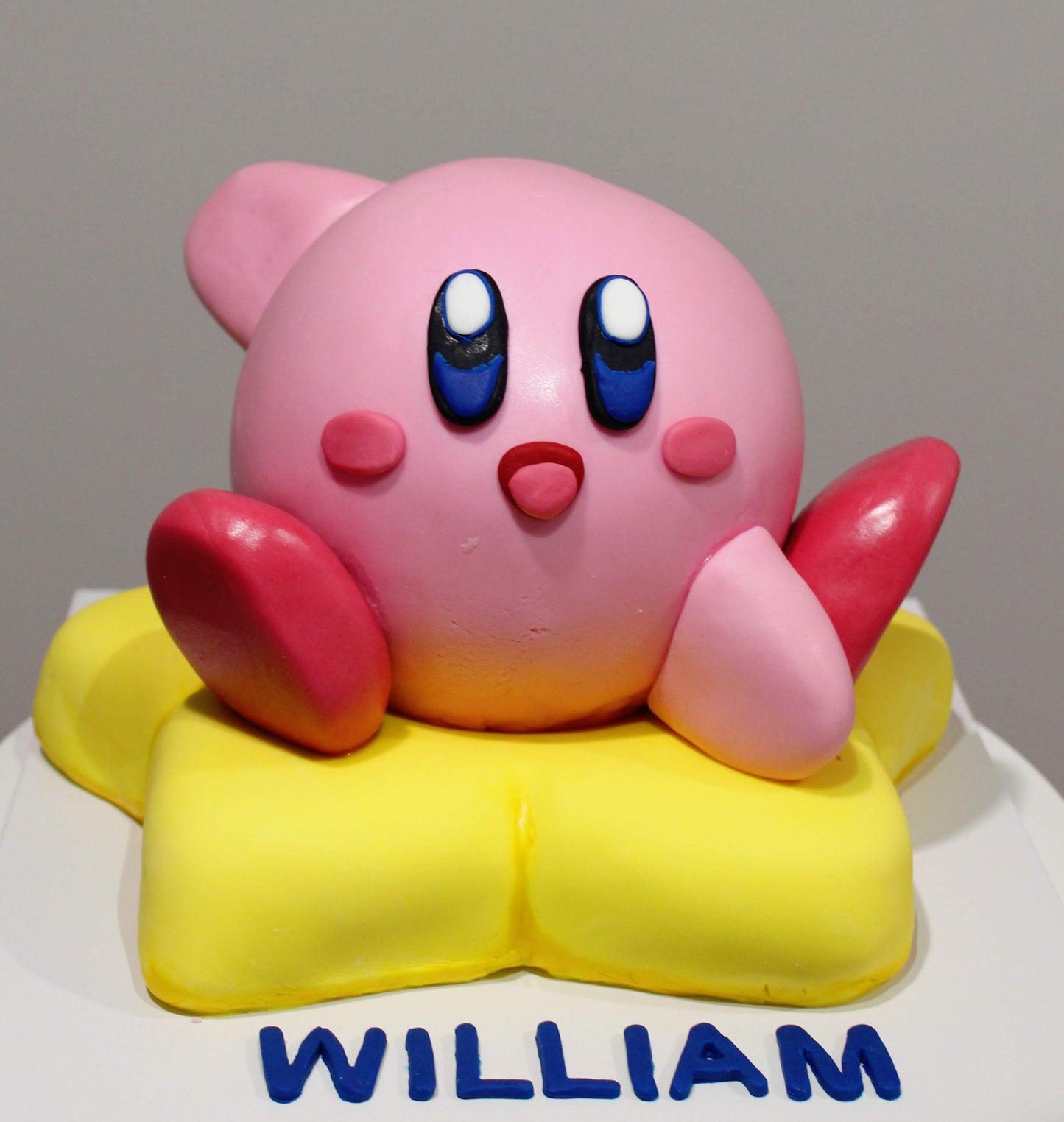 Kirby nintendo cake