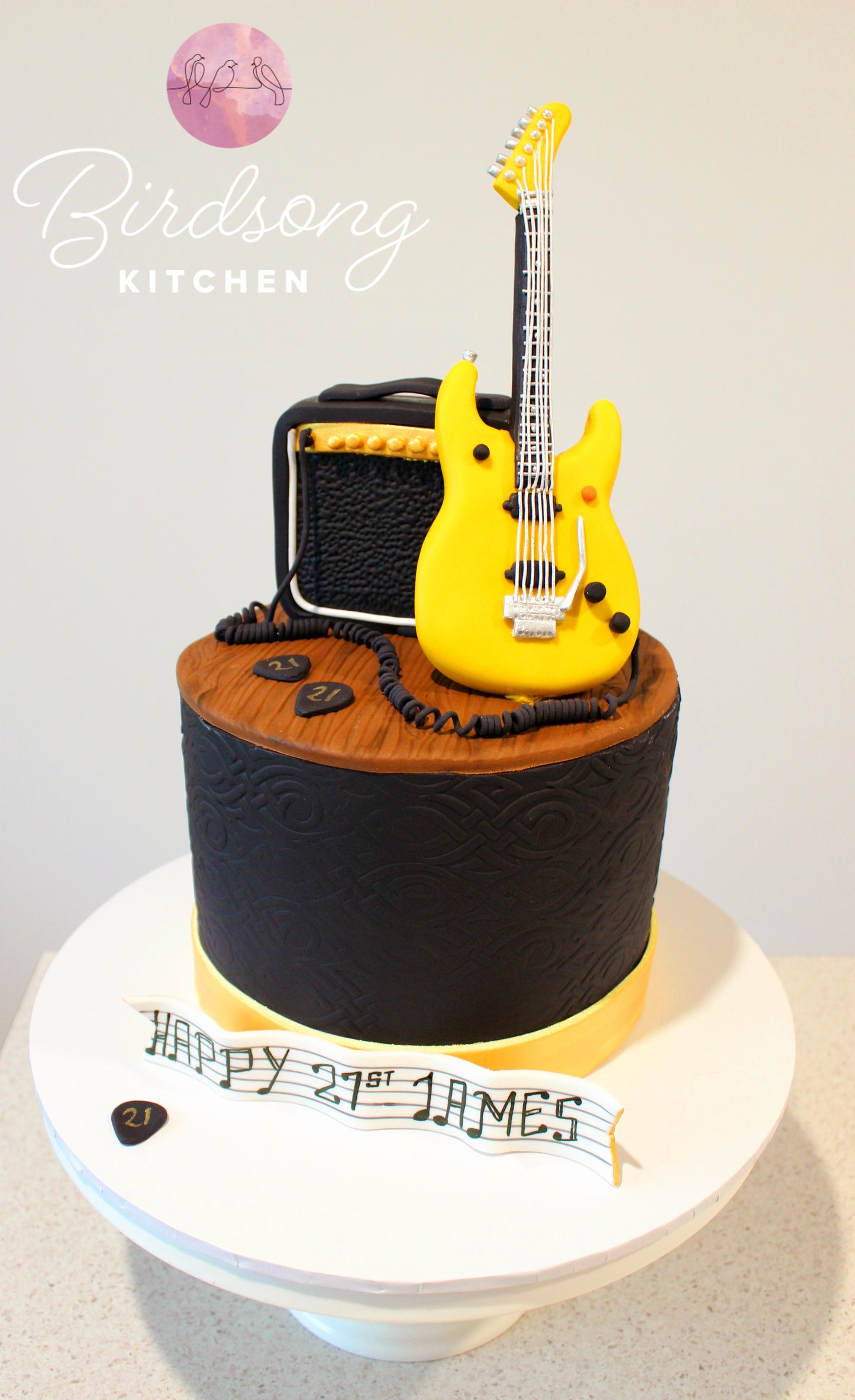 Guitarist cake